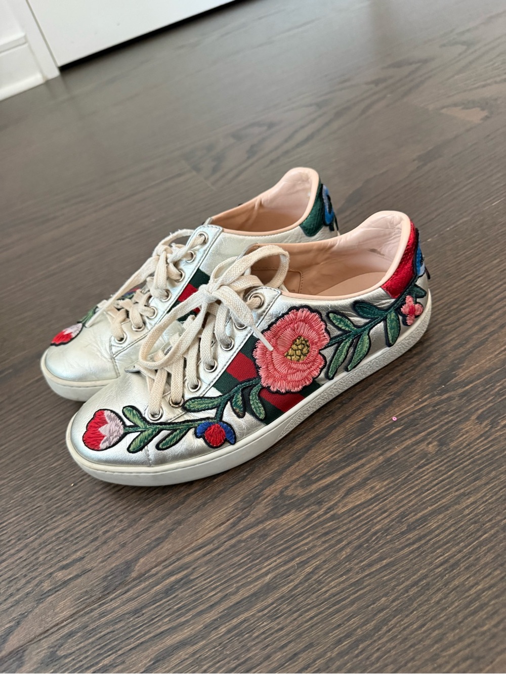 Embroidered Floral Leather Sneakers - Silver with Pink Flower Accents
